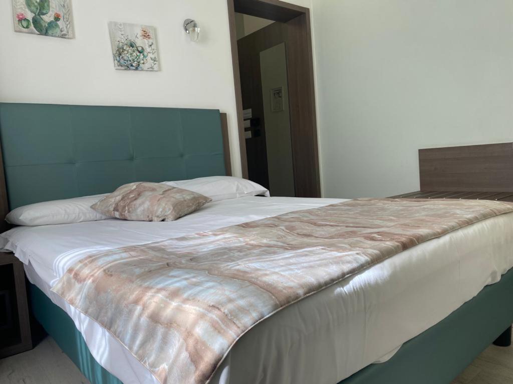 Hotel Lago Di Como كوليكو المظهر الخارجي الصورة